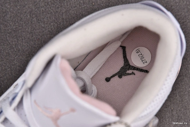 Jordan Mocha (W) DarNeapolitan Dark CK9246-102 3 Retro 0822